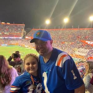 Meet your Posher, Russell